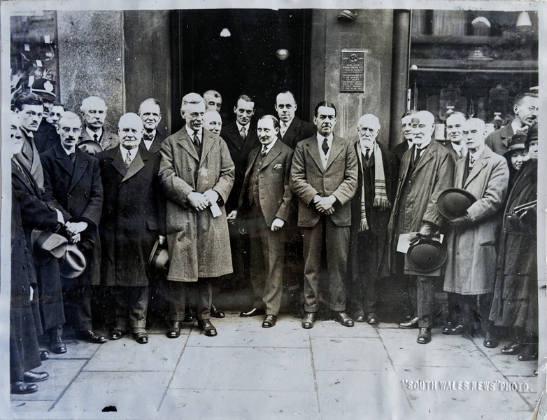 Robert Drane Memorial Plaque unveiling at which Sir William Galloway was present